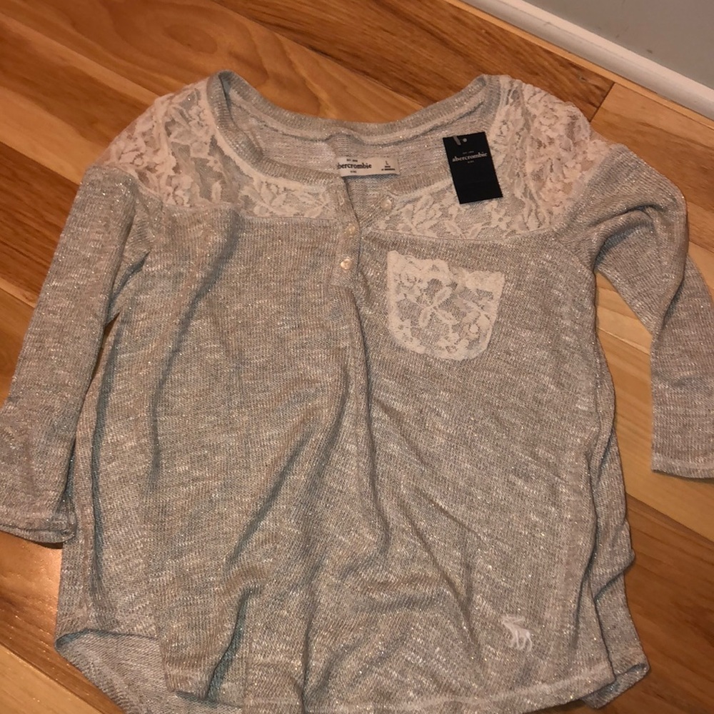 lace knit shirt size L kids